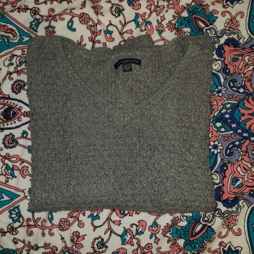 American eagle sweater